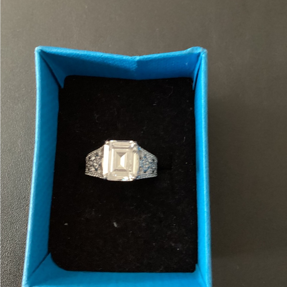 JTV Elegant Diamond Simulate Silver Ring